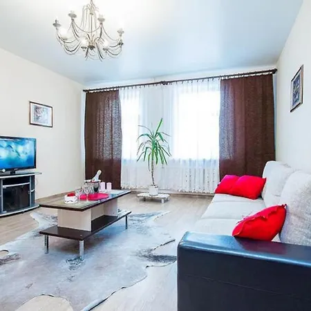 Володарского Революционная Комсомольская Apartment Minsk